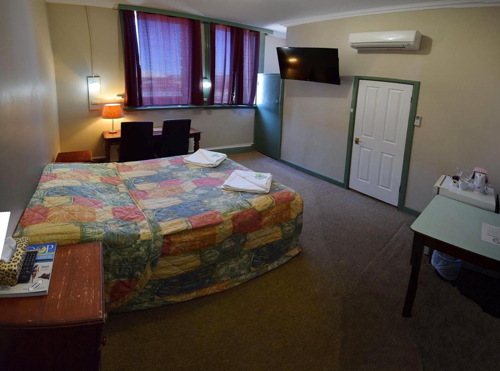 Hotel The Palace Hotel Kalgoorlie 3*